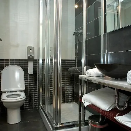 Arcohotel B&B 3*